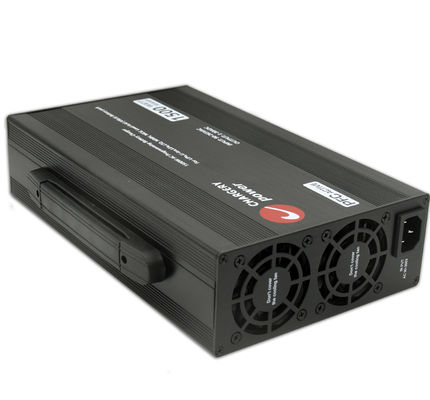 لیتیوم لیتیوم NCM AC تا DC شارژر باتری برای هواپیماهای بدون سرنشین 67.2V 4S 8S 12S 16S